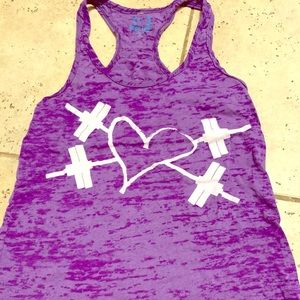 CrossFit workout razor tank